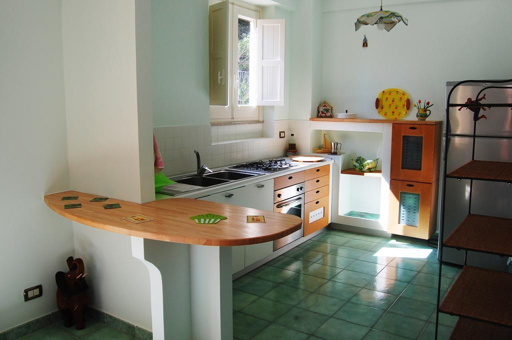 Apartamento I Tre Golfi San Vito Lo Capo Habitación foto