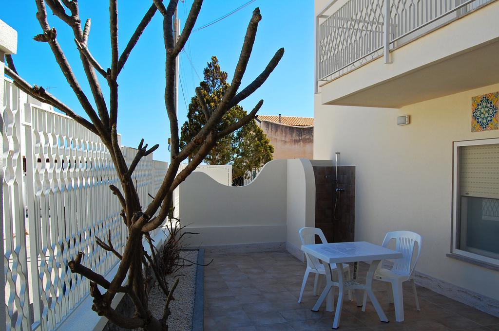 Apartamento I Tre Golfi San Vito Lo Capo Habitación foto